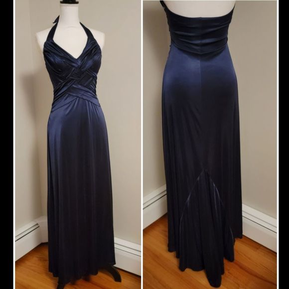 B Darlin Dresses & Skirts - 𝅺B. Darlin formal gown